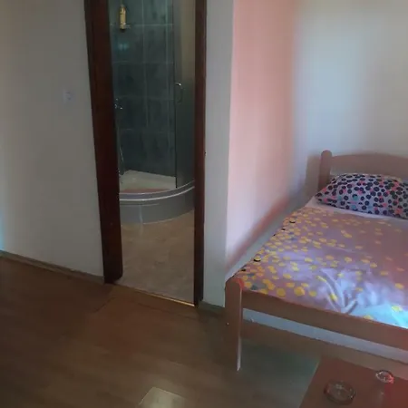 krevet i doručak Basan
